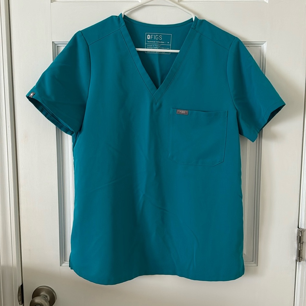 FIGS  teal - Catarina top